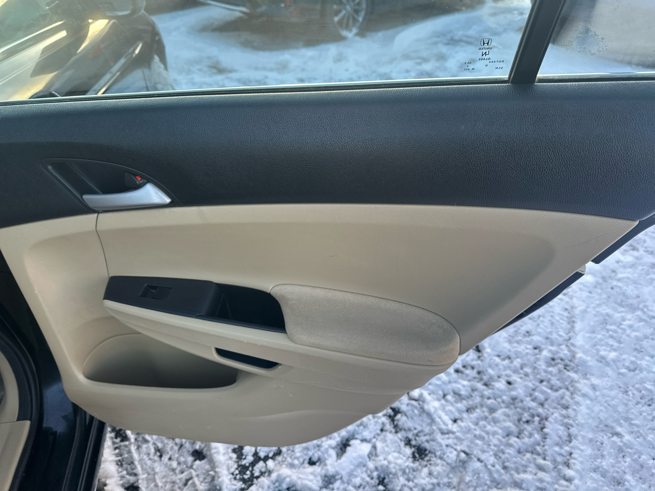 Honda Accord Sdn 4dr I4 Auto LX 2012