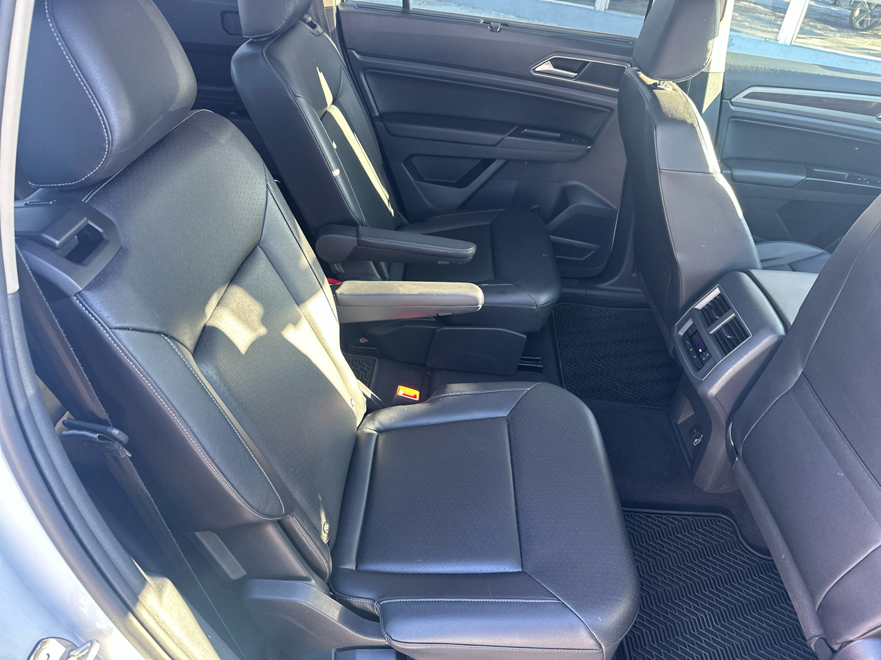 Volkswagen Atlas 3.6L V6 SE w/Technology R-Line 4MOTION 2019