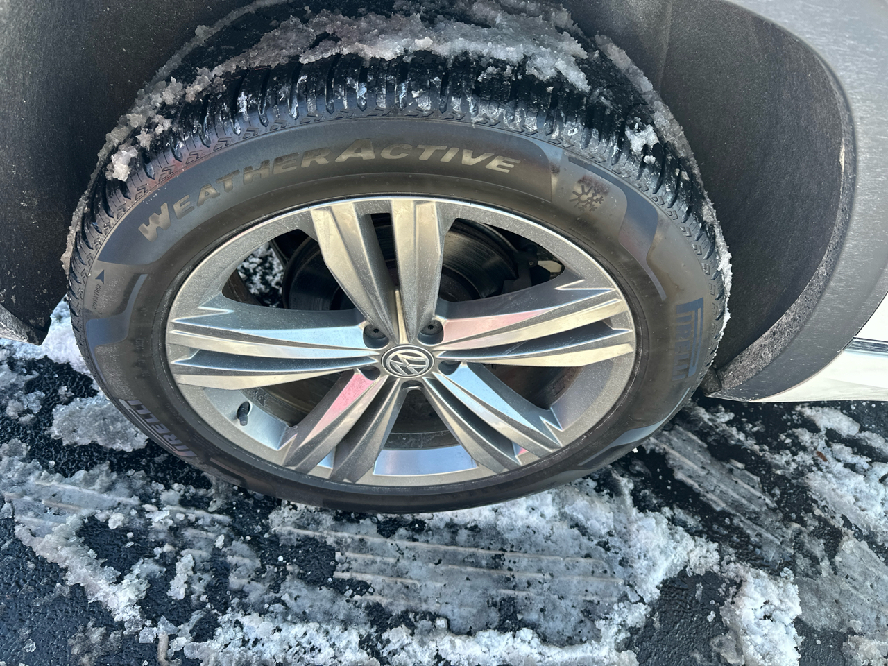 Volkswagen Atlas 3.6L V6 SE w/Technology R-Line 4MOTION 2019