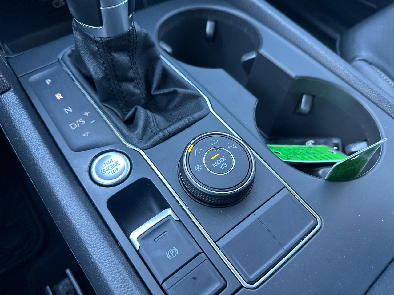 Volkswagen Atlas 3.6L V6 SE w/Technology R-Line 4MOTION 2019