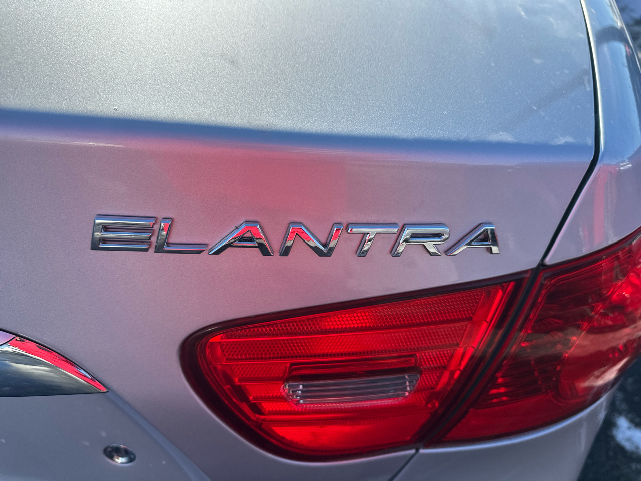 Hyundai Elantra 4dr Sdn Auto GLS 2010