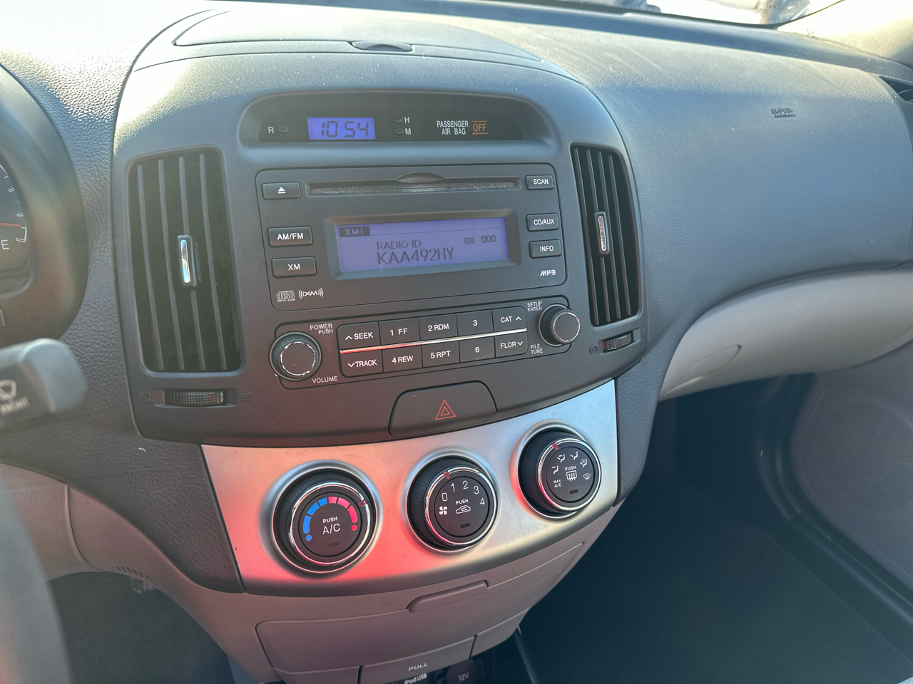 Hyundai Elantra 4dr Sdn Auto GLS 2010