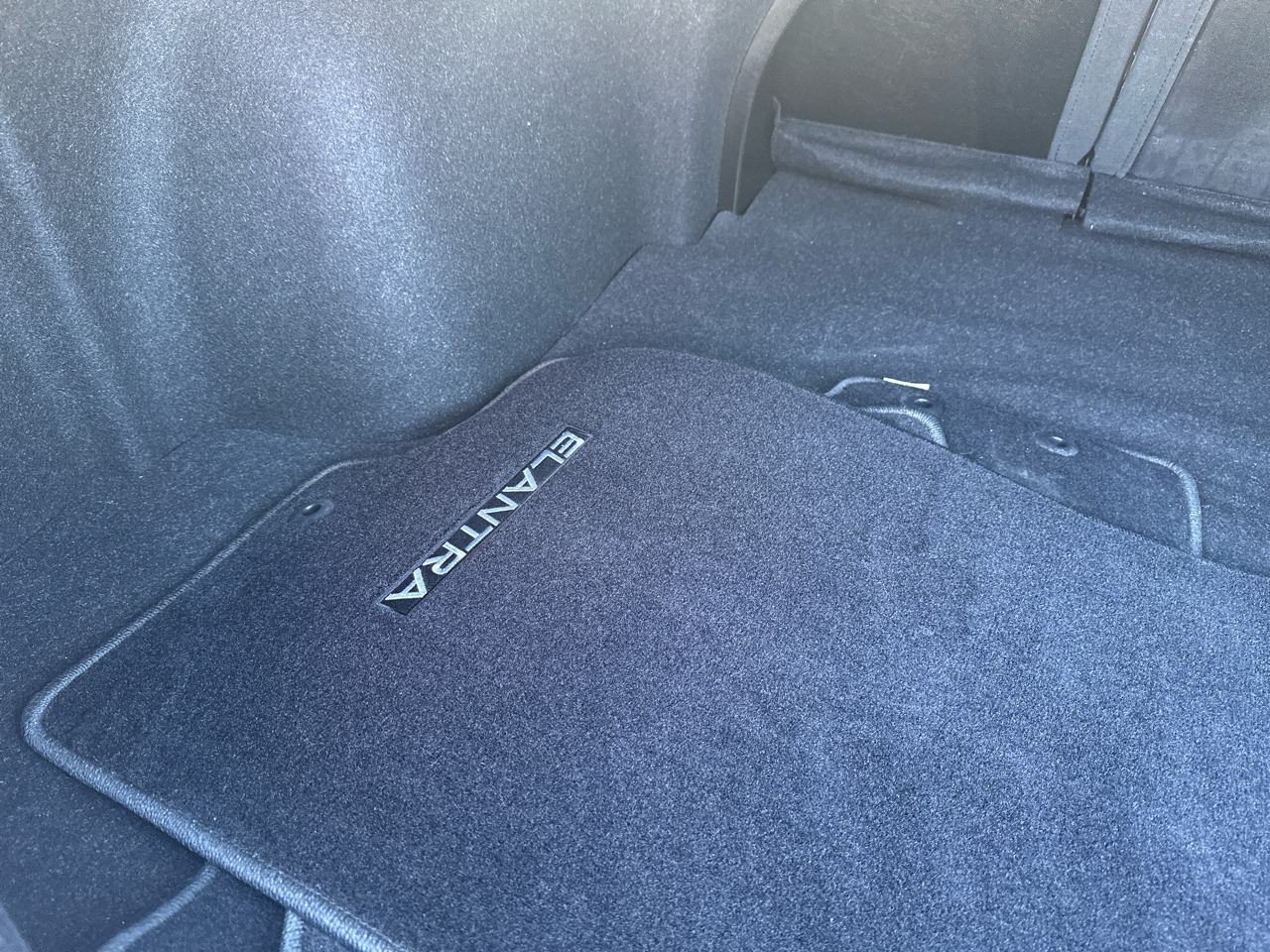 Hyundai Elantra 4dr Sdn Auto GLS 2010