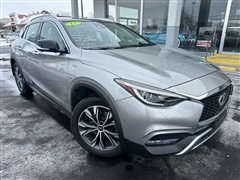 2017 Infiniti QX30 