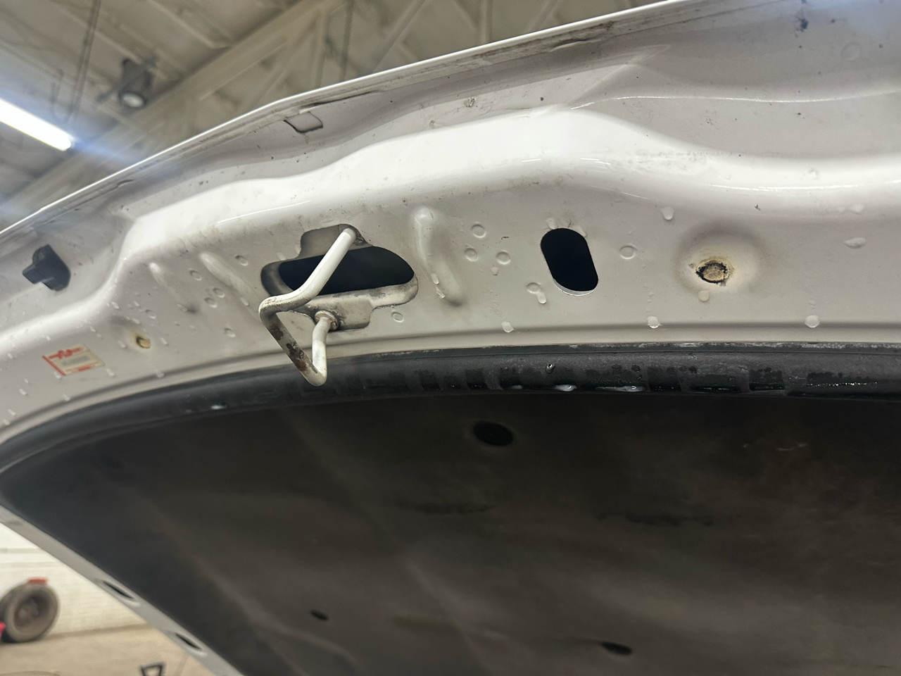 Chevrolet Silverado 3500HD Built After Aug 14  2015