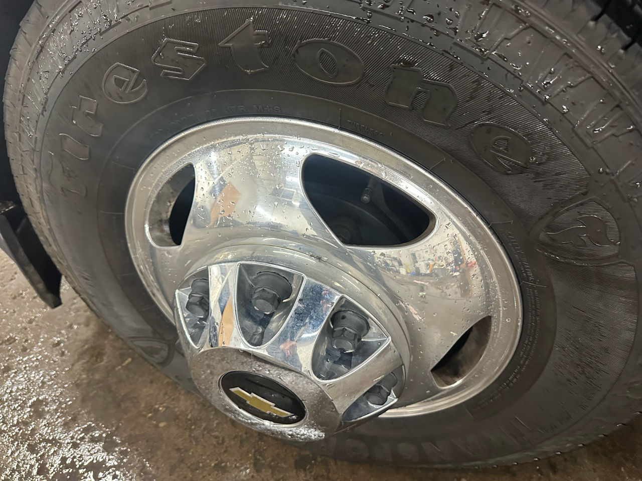 Chevrolet Silverado 3500HD Built After Aug 14  2015