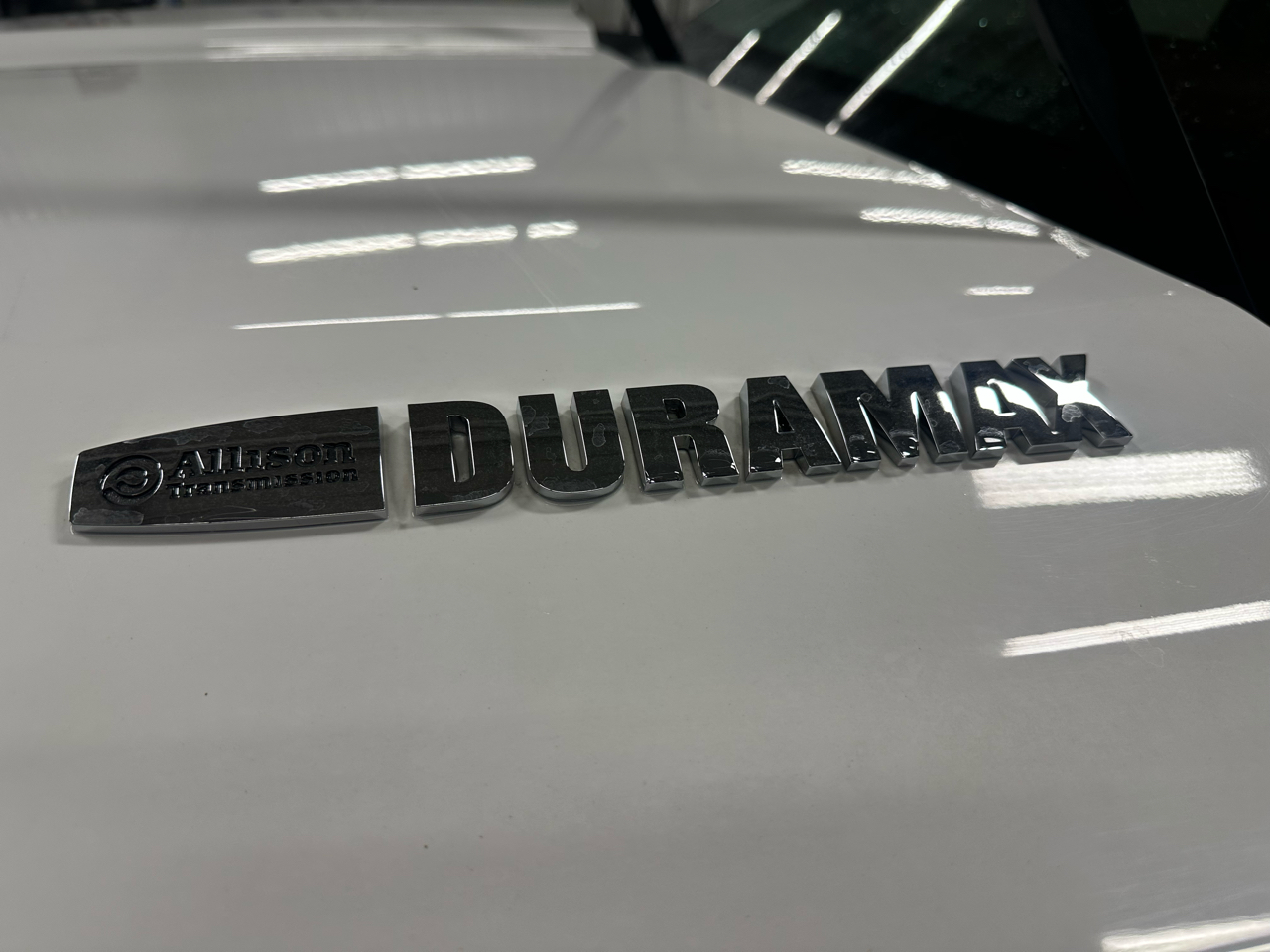 Chevrolet Silverado 3500HD Built After Aug 14  2015