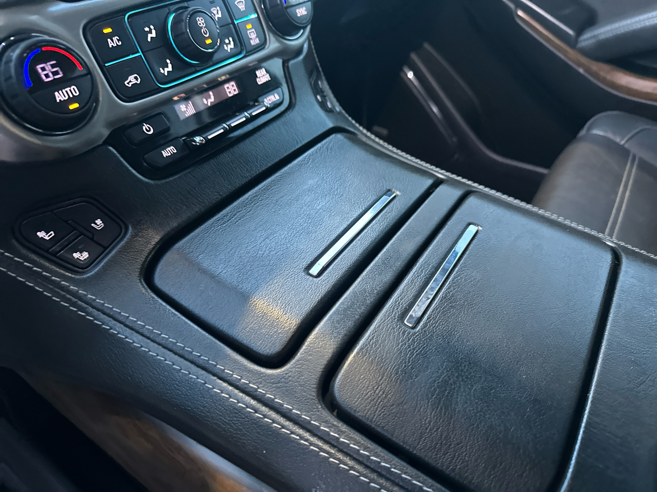 GMC Yukon 4WD 4dr Denali 2019