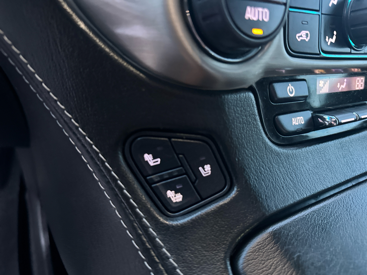 GMC Yukon 4WD 4dr Denali 2019