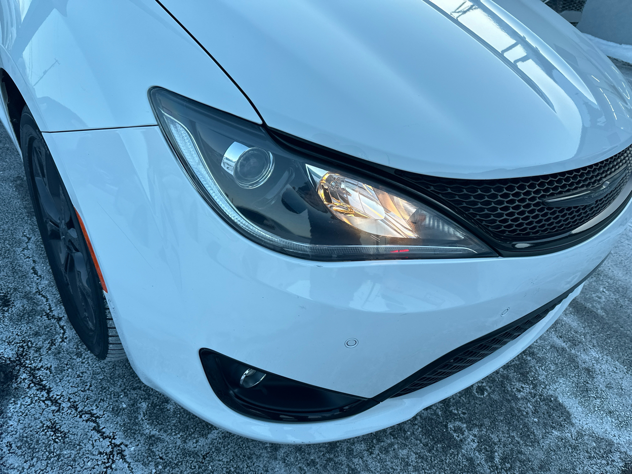 Chrysler Pacifica Touring L Plus FWD 2019