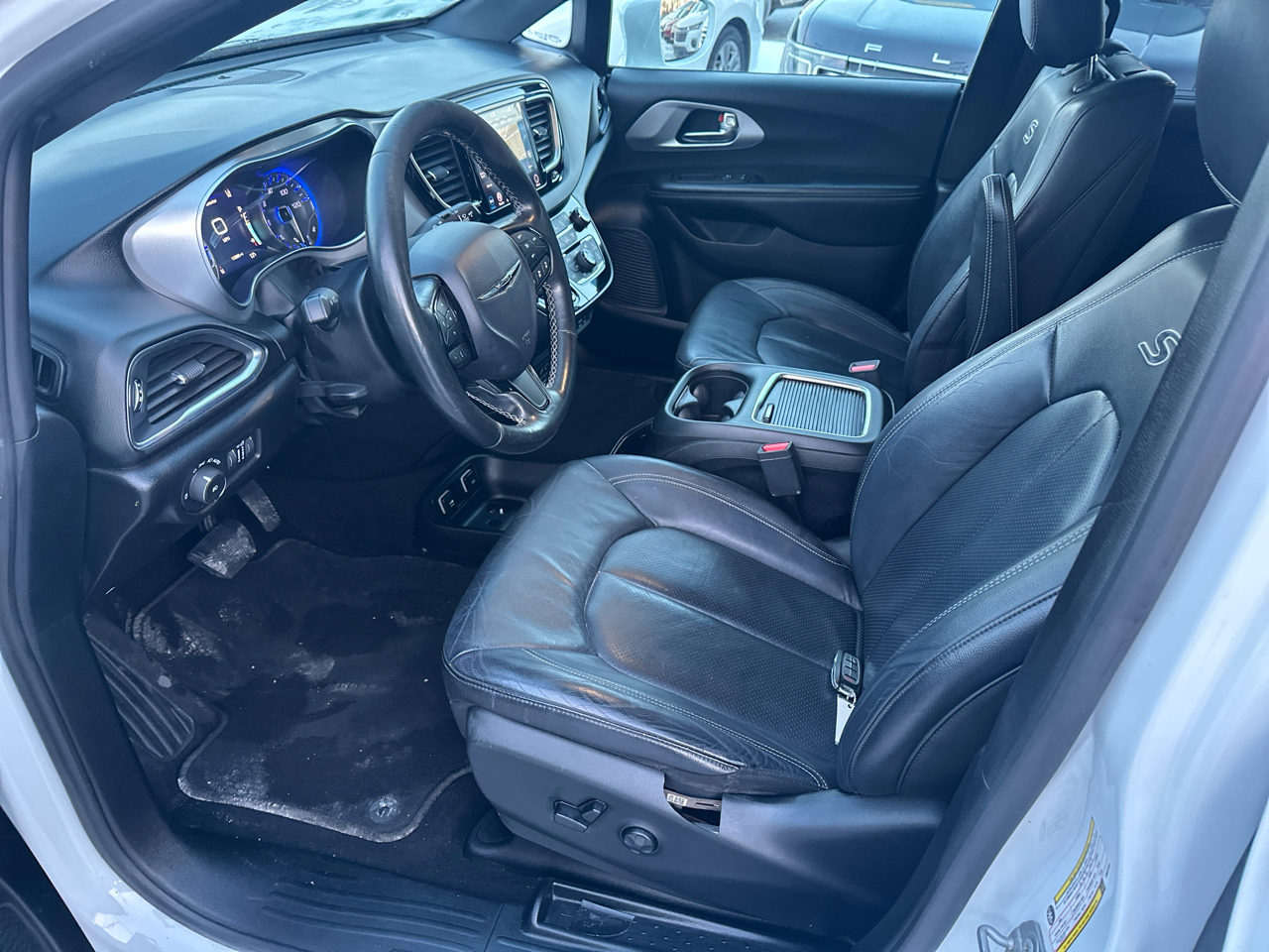 Chrysler Pacifica Touring L Plus FWD 2019