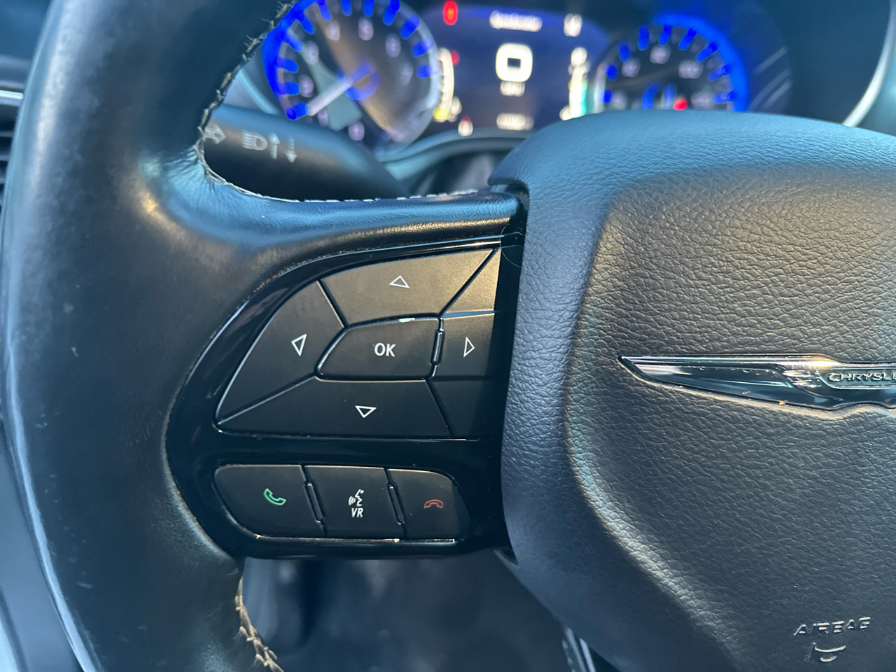 Chrysler Pacifica Touring L Plus FWD 2019