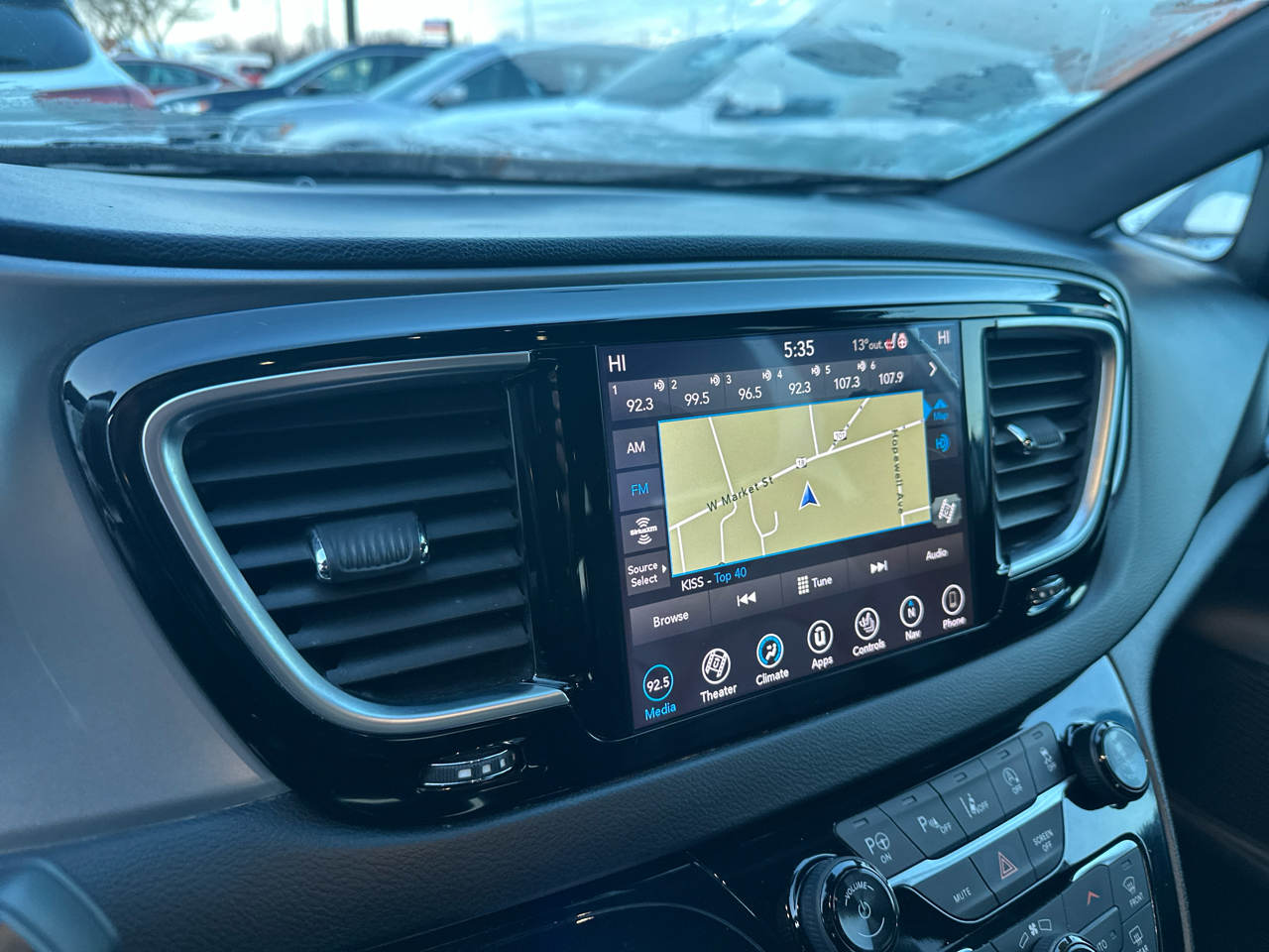 Chrysler Pacifica Touring L Plus FWD 2019