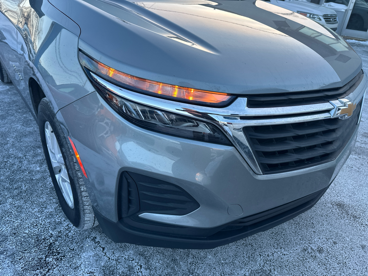 Chevrolet Equinox AWD 4dr LS w/1FL 2023