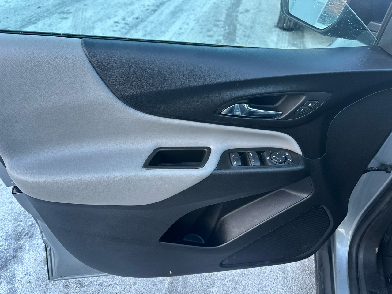 Chevrolet Equinox AWD 4dr LS w/1FL 2023