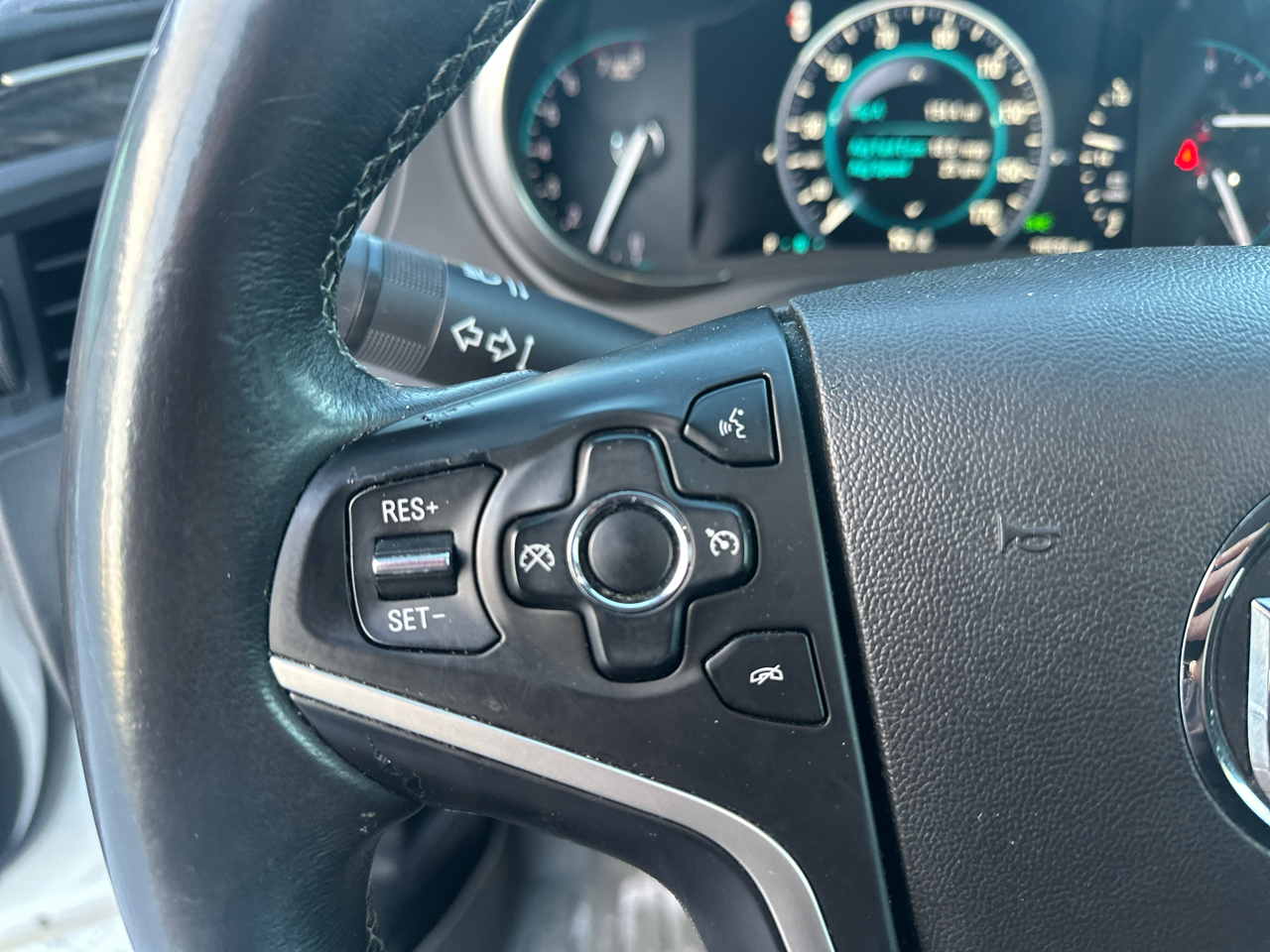 Buick LaCrosse 4dr Sdn Leather FWD 2016