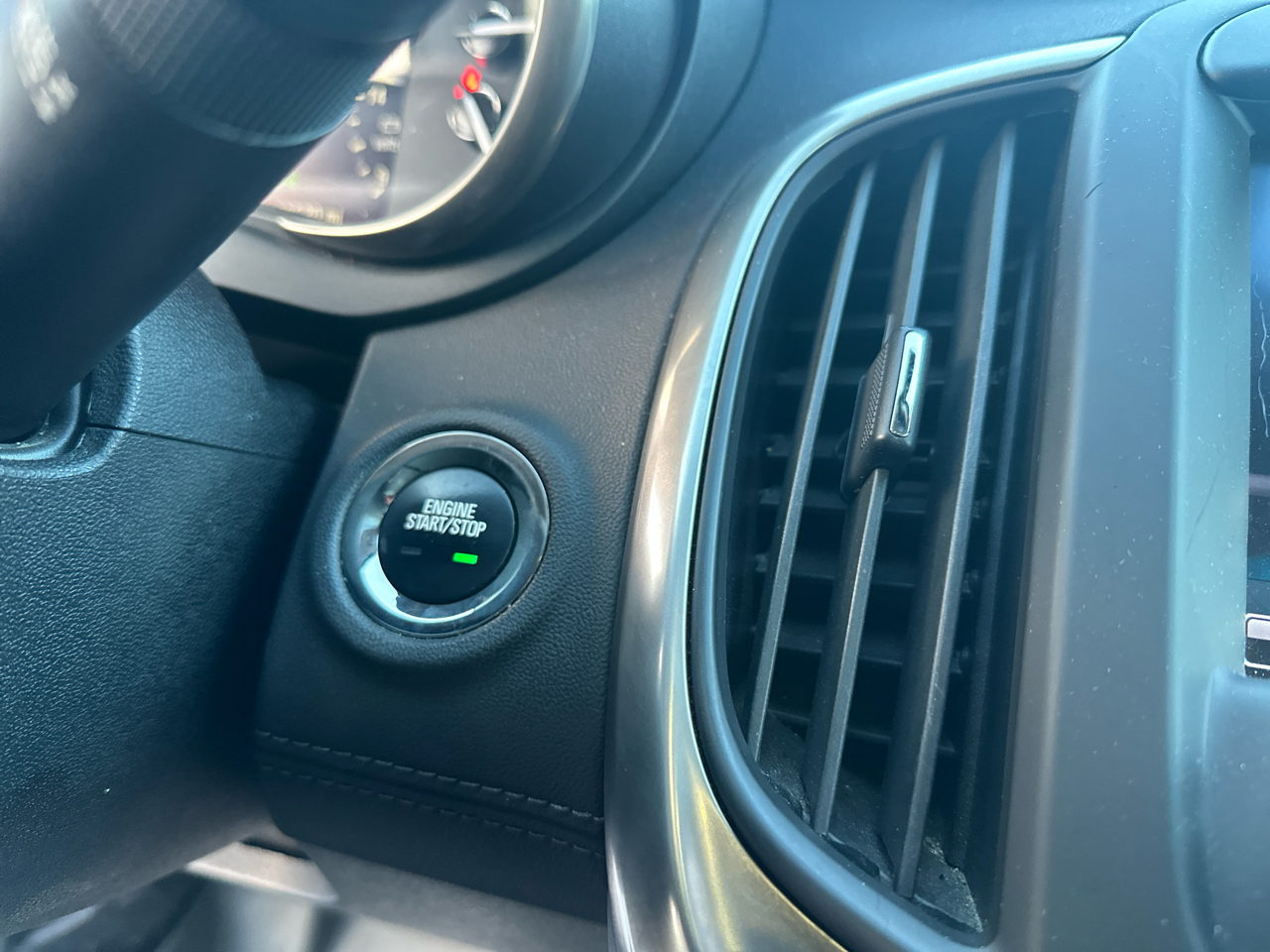 Buick LaCrosse 4dr Sdn Leather FWD 2016