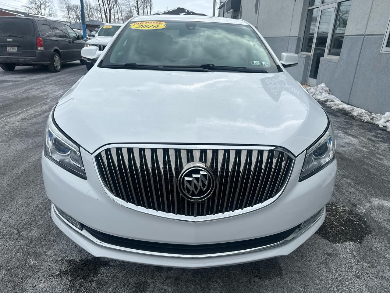 Buick LaCrosse  2016