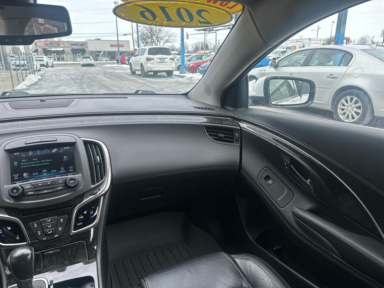 Buick LaCrosse  2016