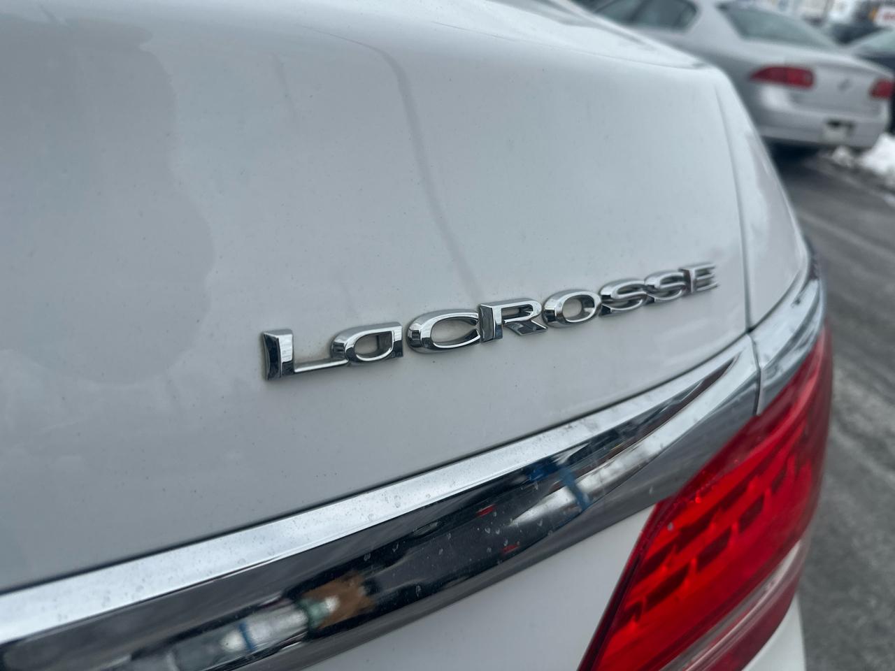 Buick LaCrosse  2016