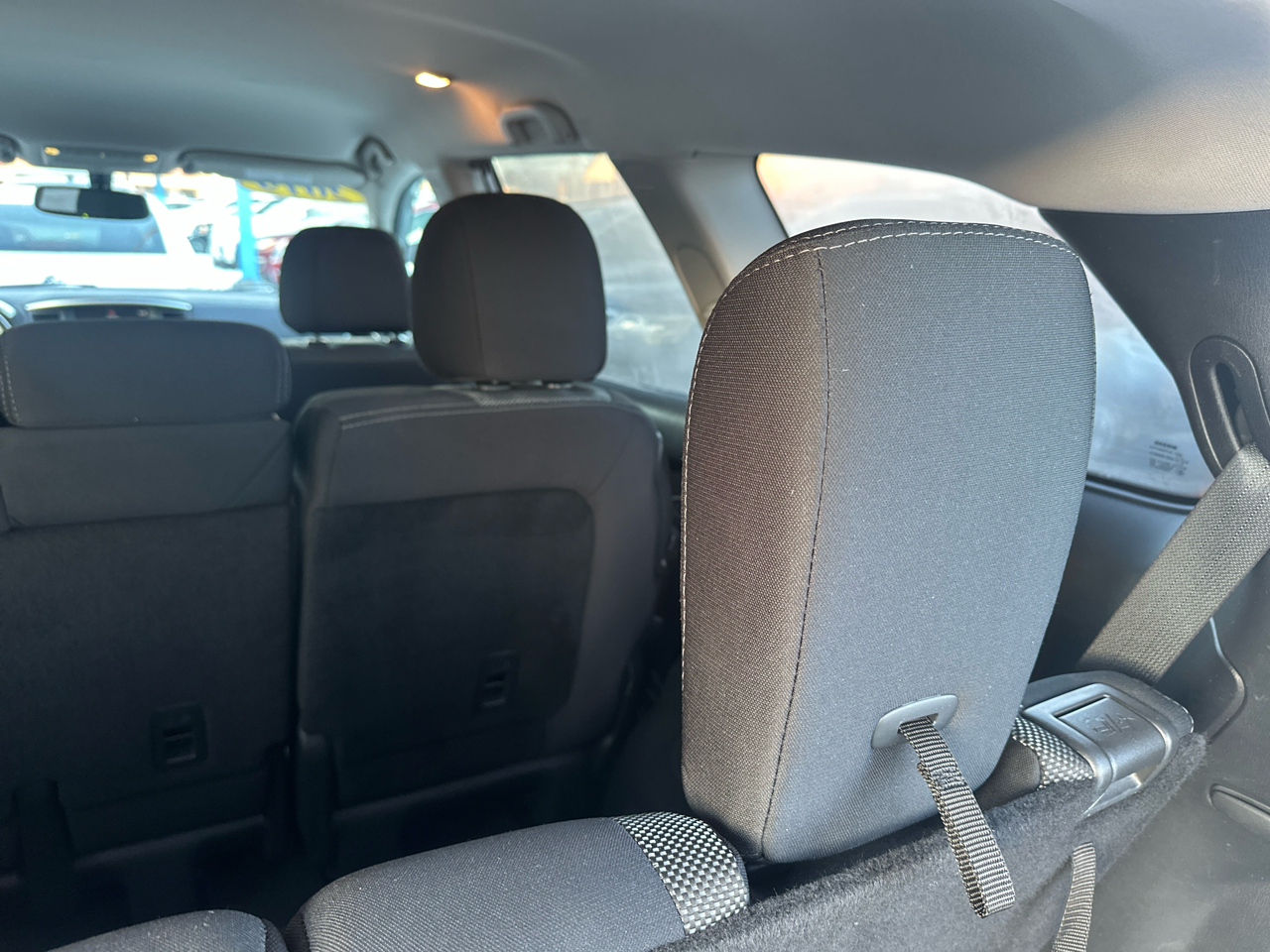 Nissan Pathfinder 4x4 SV 2017