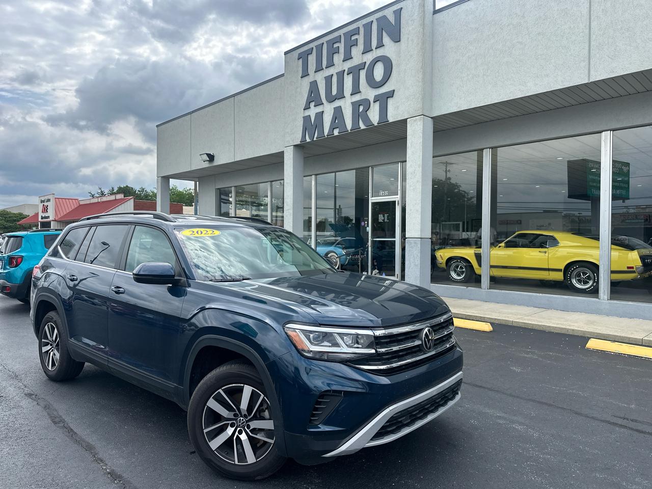 2022 Volkswagen Atlas 2.0T SE 4 x 4, 3Rd Row Seating