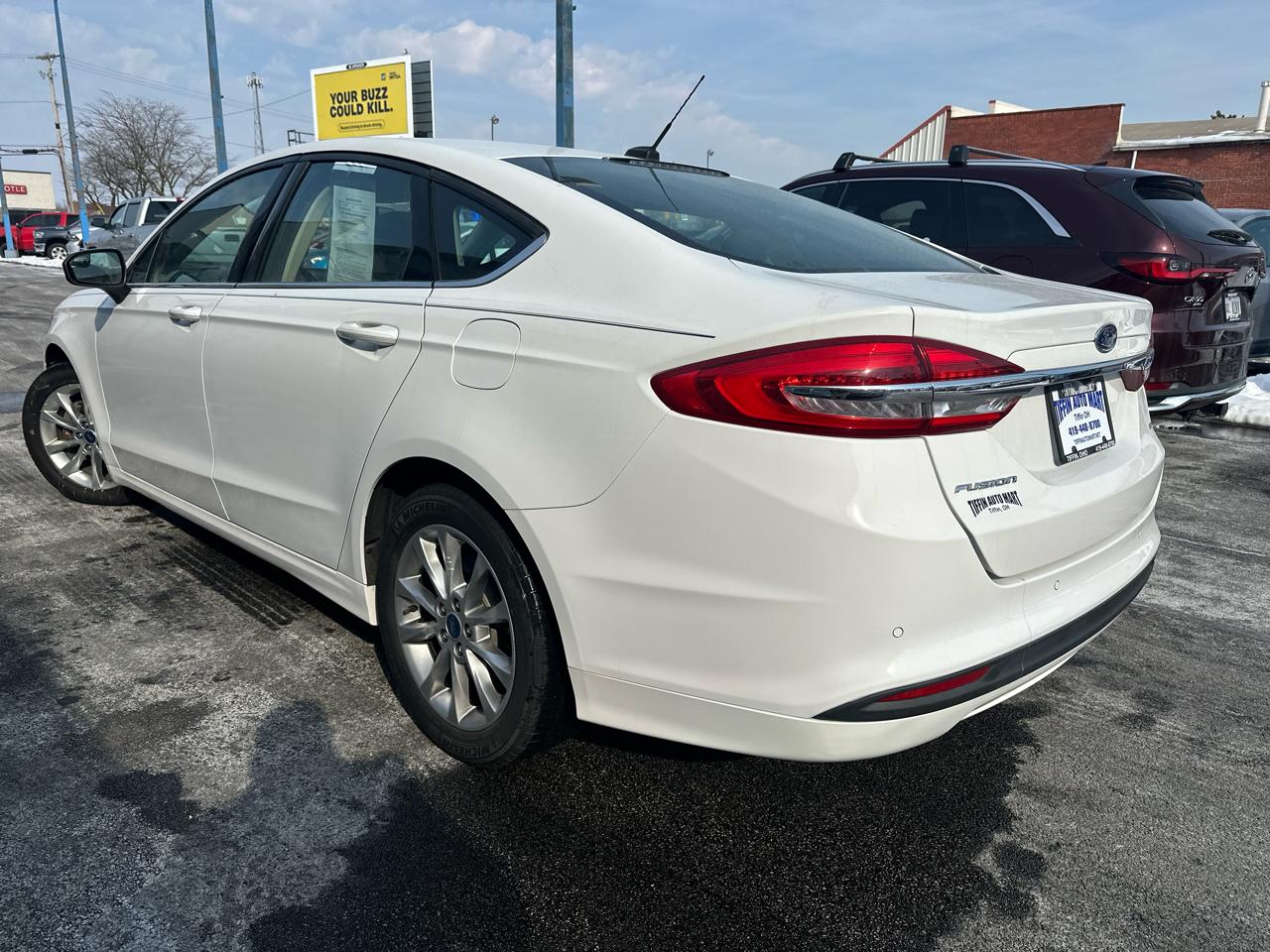 Ford Fusion SE FWD 2017