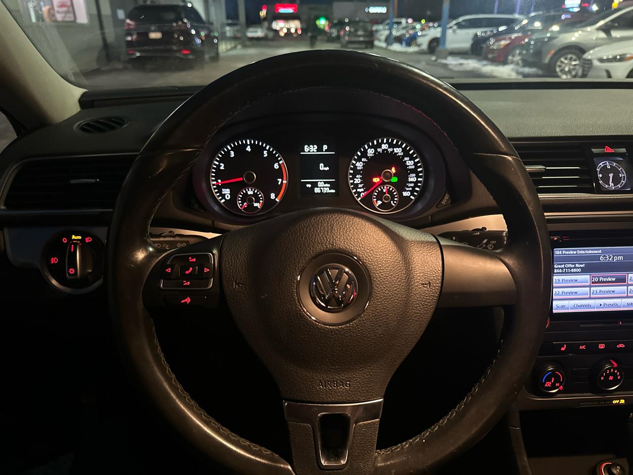 Volkswagen Passat 4dr Sdn 1.8T Auto S PZEV 2015