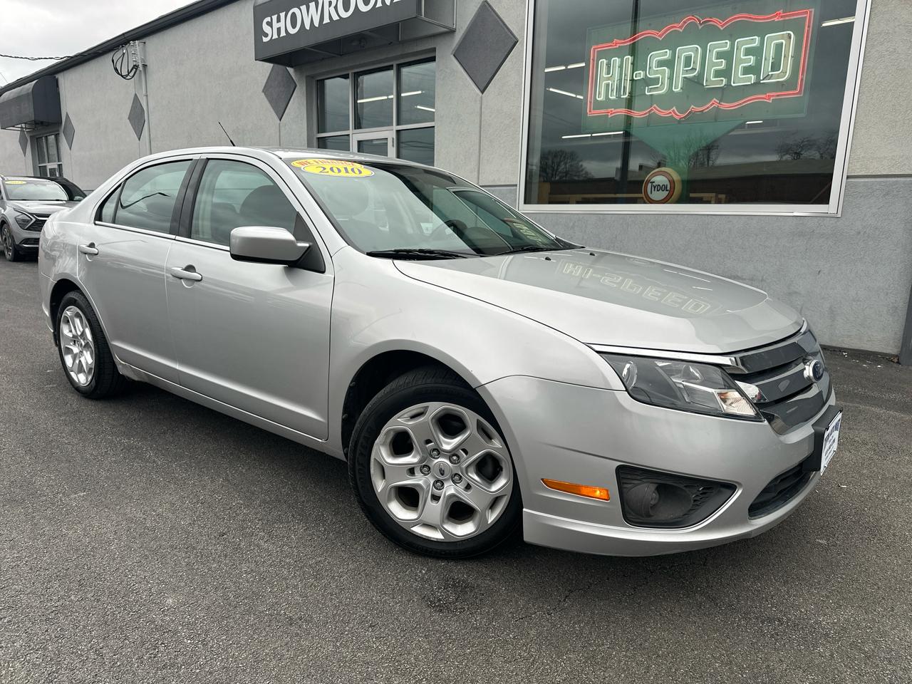Ford Fusion 4dr Sdn SE FWD 2010