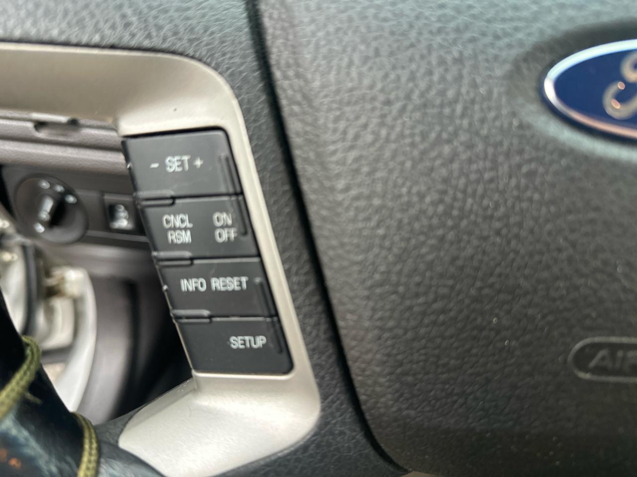 Ford Fusion 4dr Sdn SE FWD 2010