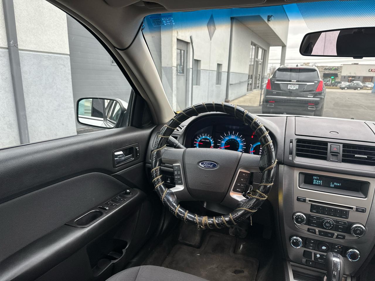 Ford Fusion 4dr Sdn SE FWD 2010