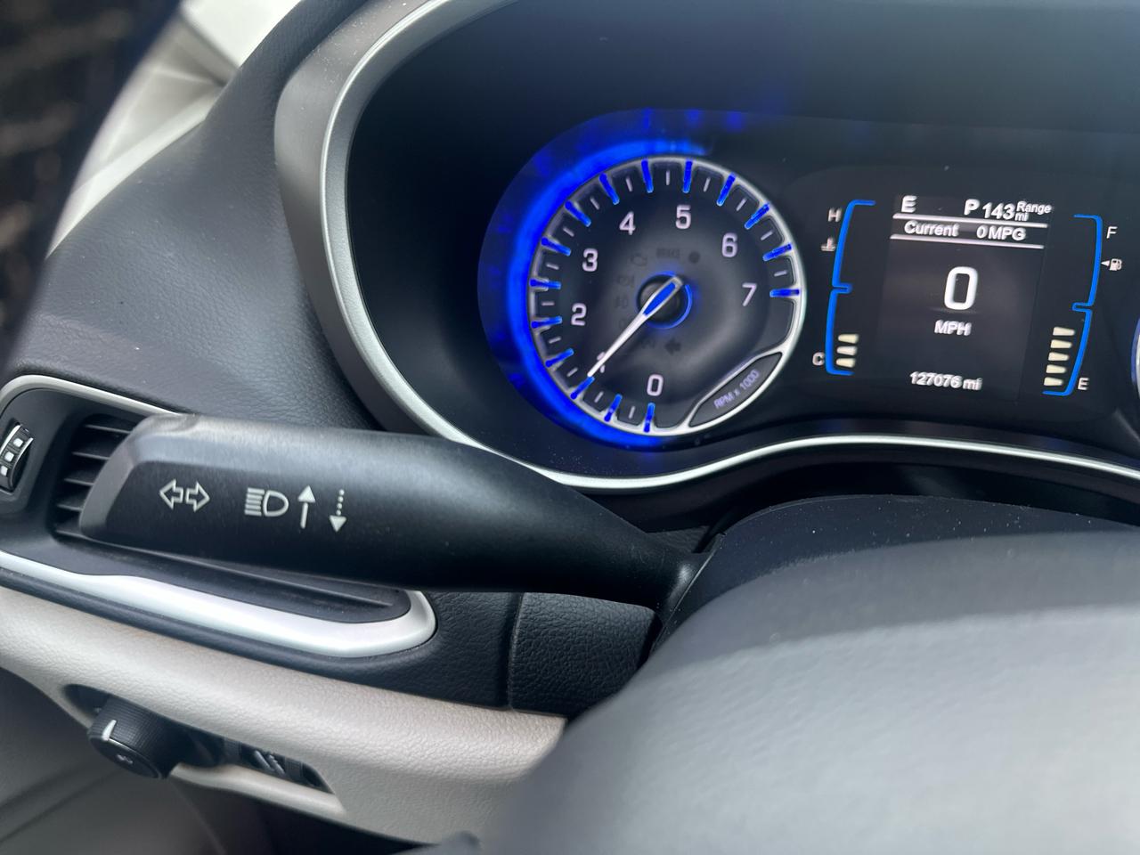 Chrysler Pacifica Touring-L FWD 2017