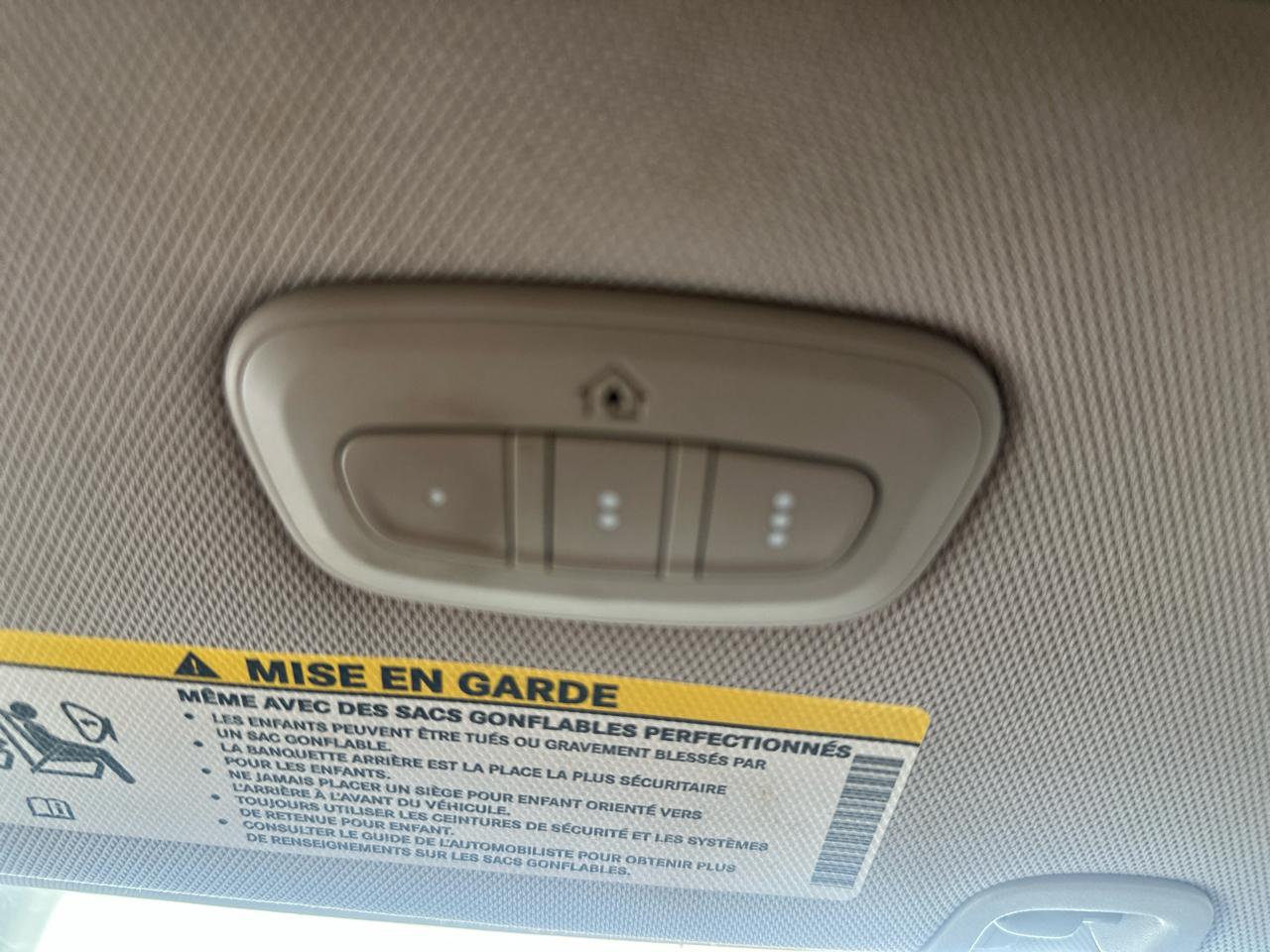 Chrysler Pacifica Touring-L FWD 2017