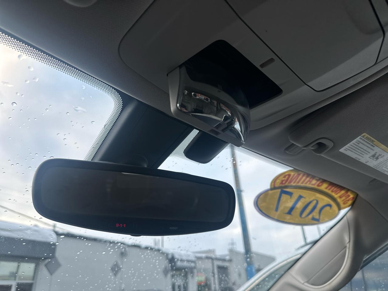 Chrysler Pacifica Touring-L FWD 2017