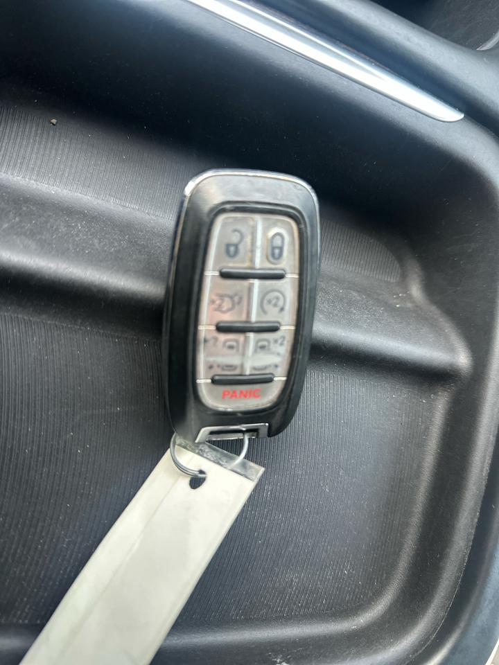 Chrysler Pacifica Touring-L FWD 2017