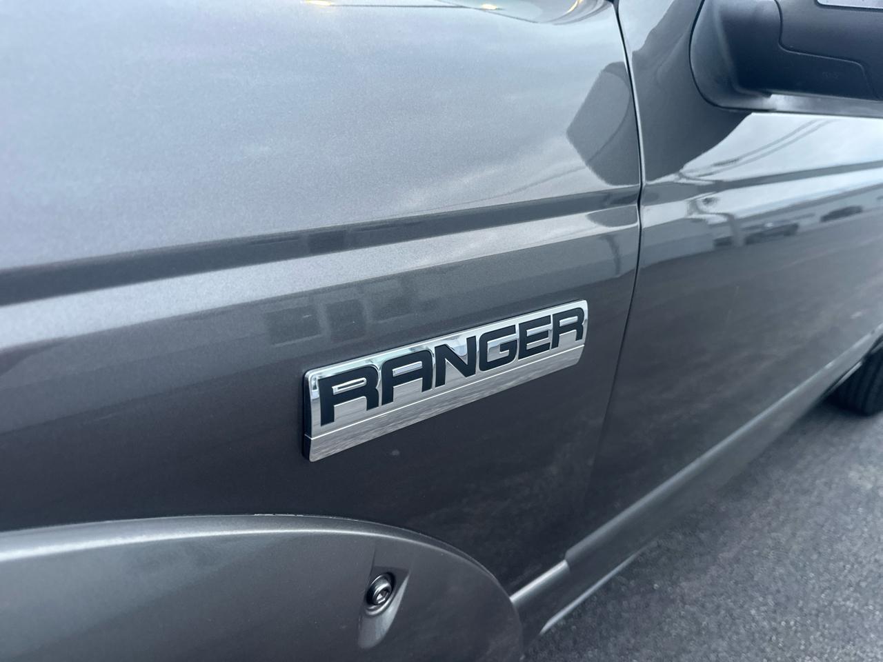 Ford Ranger  2011