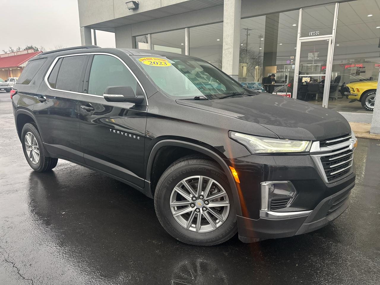 Chevrolet Traverse AWD 4dr LT Cloth w/1LT 2023