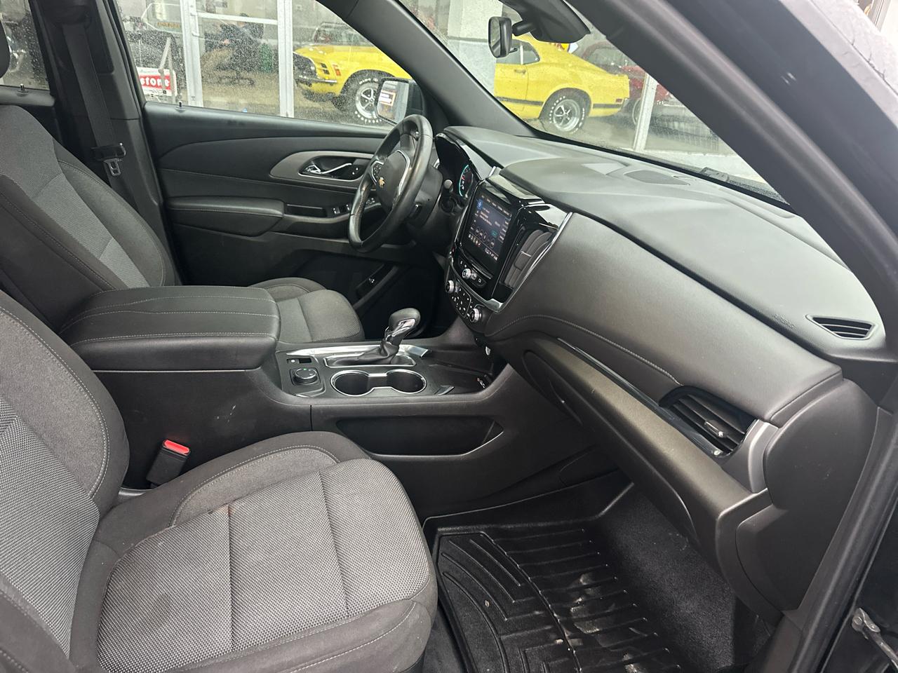 Chevrolet Traverse AWD 4dr LT Cloth w/1LT 2023