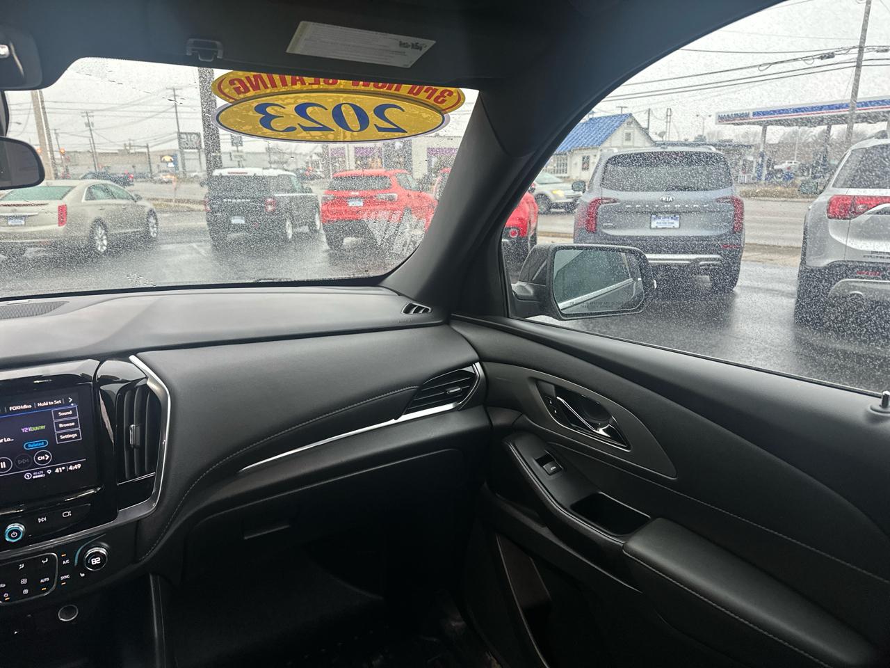 Chevrolet Traverse AWD 4dr LT Cloth w/1LT 2023