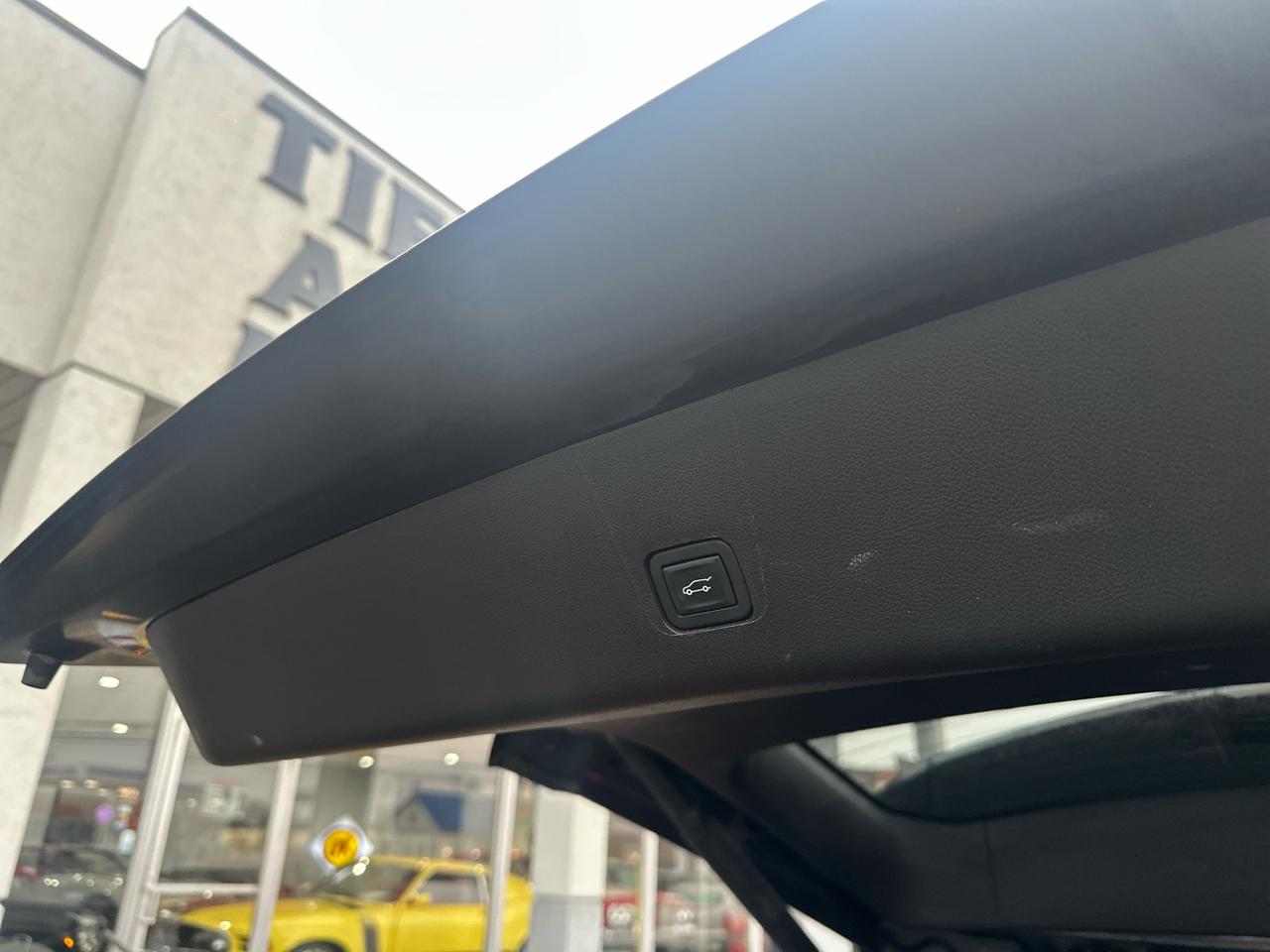 Chevrolet Traverse AWD 4dr LT Cloth w/1LT 2023