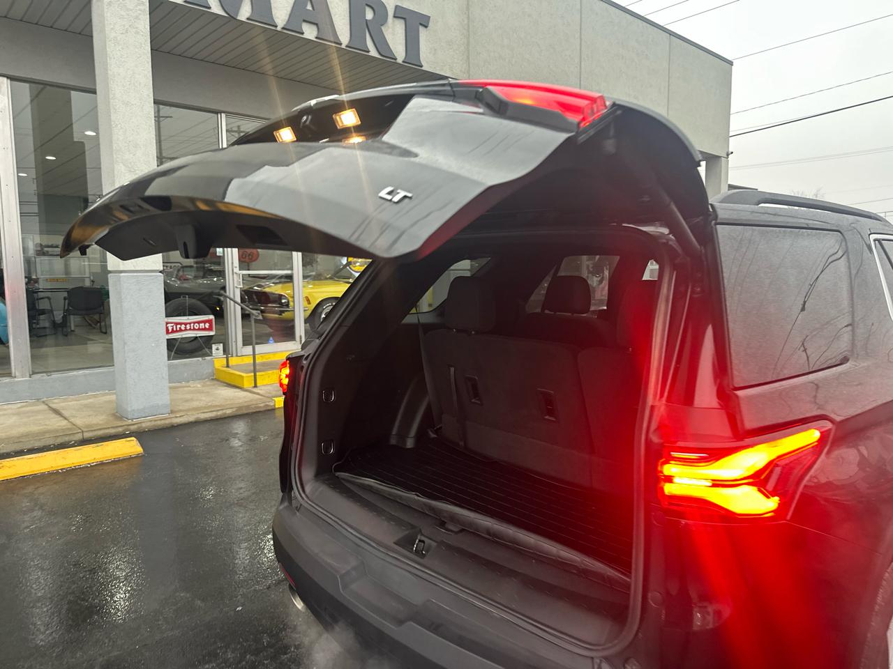 Chevrolet Traverse AWD 4dr LT Cloth w/1LT 2023