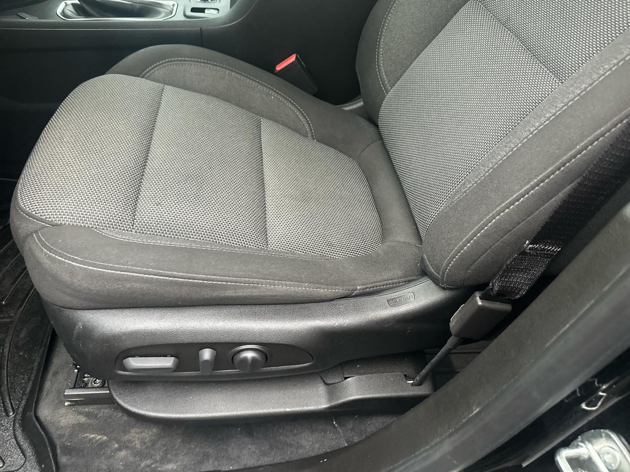 Chevrolet Traverse AWD 4dr LT Cloth w/1LT 2023