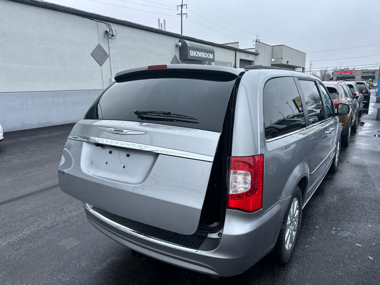 Chrysler Town & Country 4dr Wgn Touring 2014