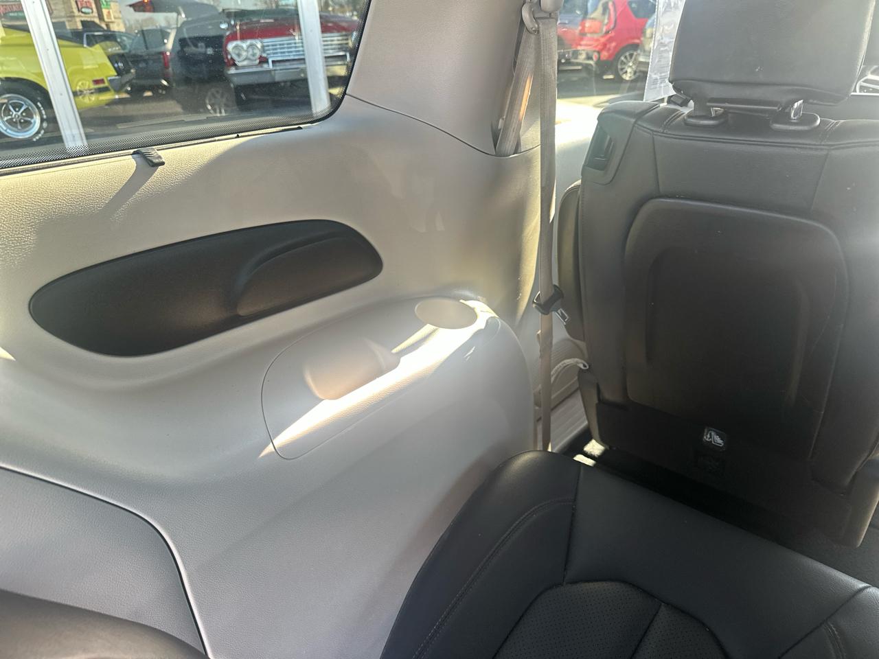 Chrysler Pacifica Touring L FWD 2020