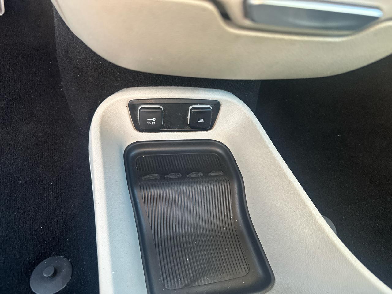 Chrysler Pacifica Touring L FWD 2020