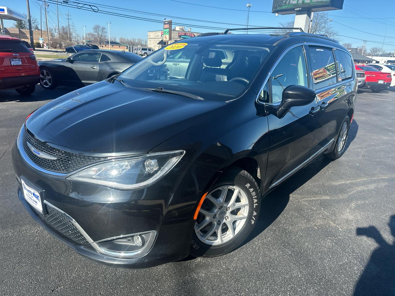 Chrysler Pacifica Touring L FWD 2020
