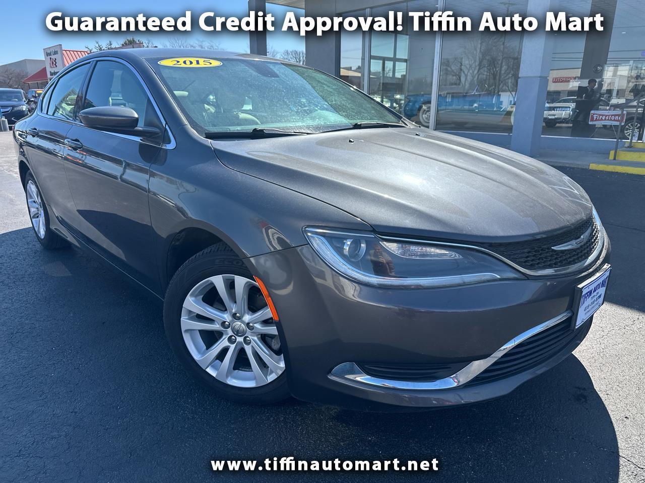2015 Chrysler 200 4dr Sdn Limited FWD