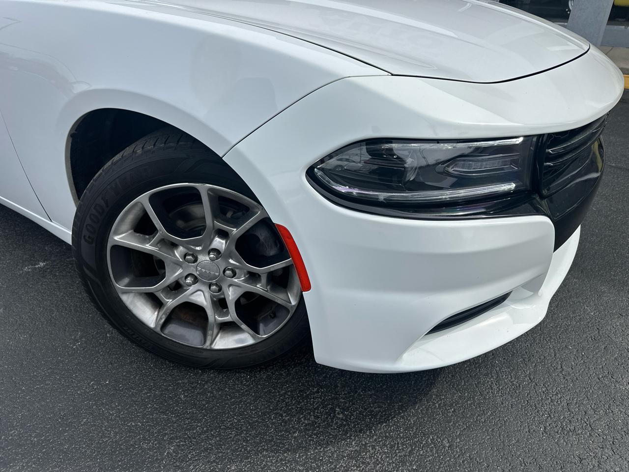 Dodge Charger 4dr Sdn SXT AWD 2015