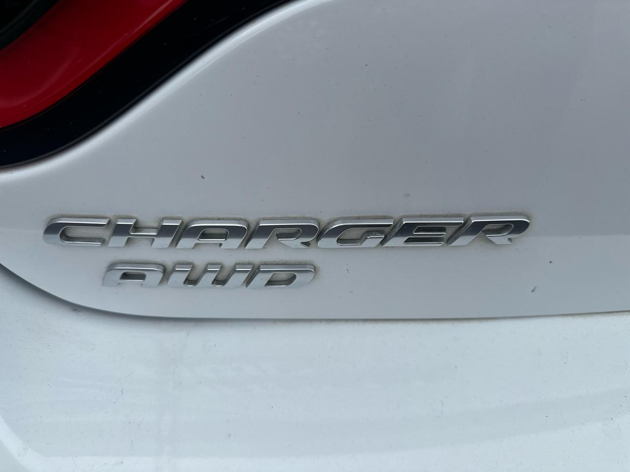 Dodge Charger 4dr Sdn SXT AWD 2015