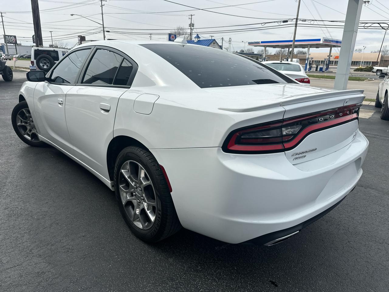 Dodge Charger 4dr Sdn SXT AWD 2015